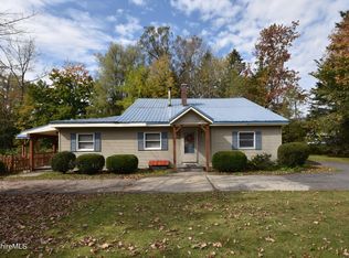 30 Main St, Cheshire, MA 01225