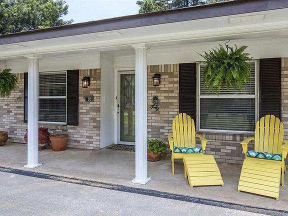 2nd image of 301 Saint Clair Dr
