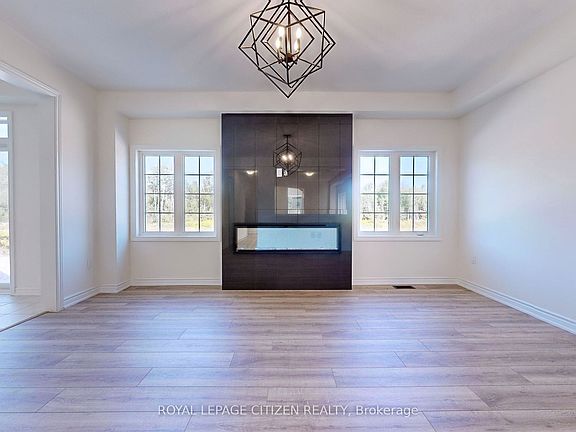 3rd image of 140 Hawkins St