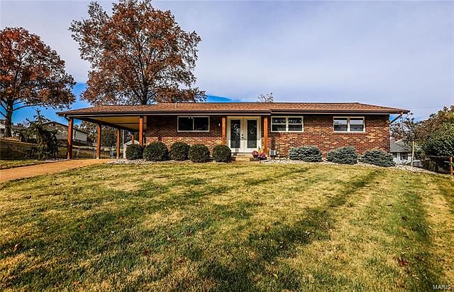 1st image of 723 Brevity Dr