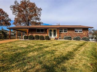 723 Brevity Dr, Saint Louis, MO 63129