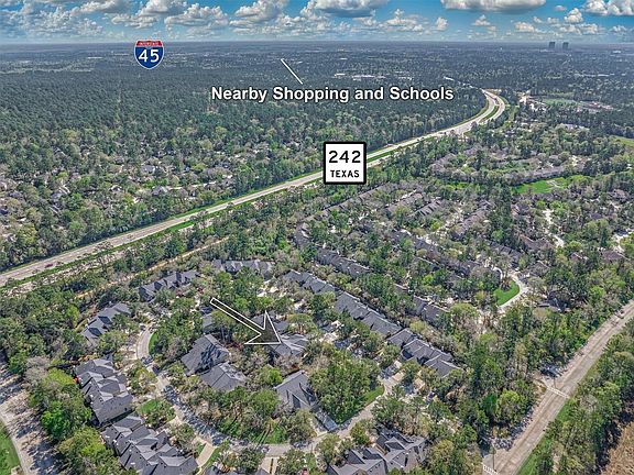 3rd image of 31 Valley Oaks Cir