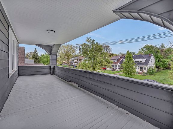 4th image of 1080 E 169th St #2