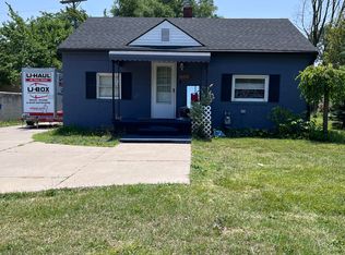 11328 E Ten Mile Rd, Warren, MI 48089