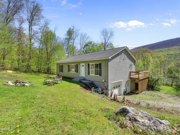 2517 Hancock Rd, Williamstown, MA 01267