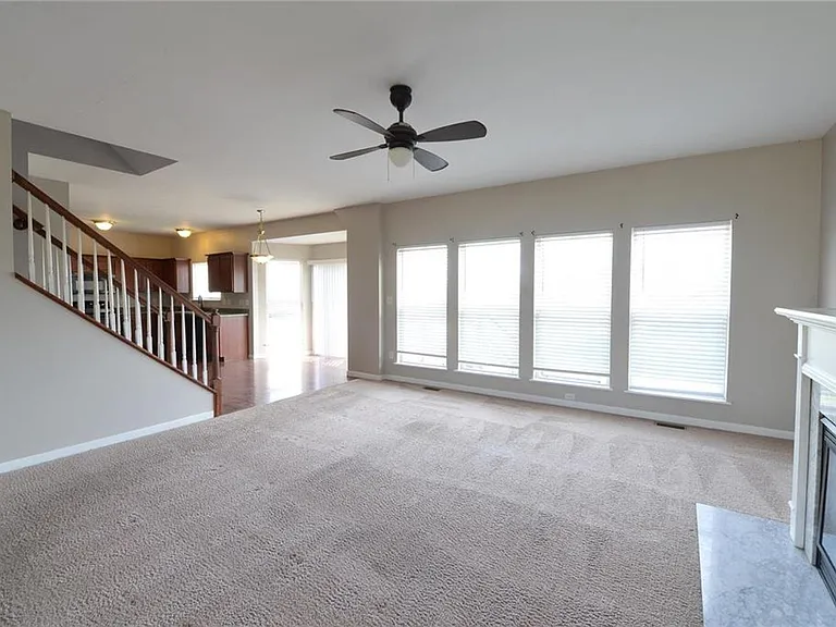 4644 Richmond Forest Dr — Photo 8