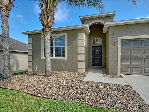 3rd image of 4625 Coppola Dr #2