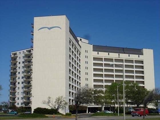 1st image of 100 E Ocean View Ave APT 806