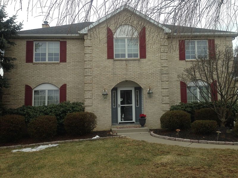 1st image of 4920 Wagner Dr