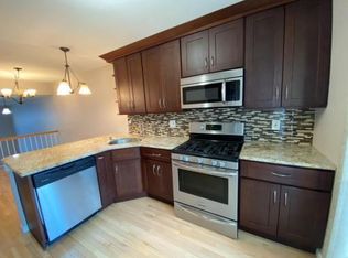 36 Eric Ln, Staten Island, NY 10308