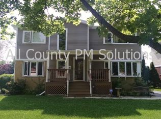 550 Amherst Ave, Des Plaines, IL 60016