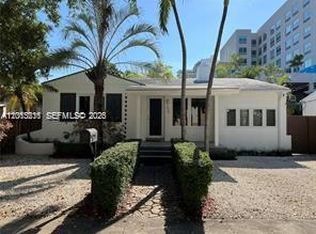 250 SW 19th Rd, Miami, FL 33129
