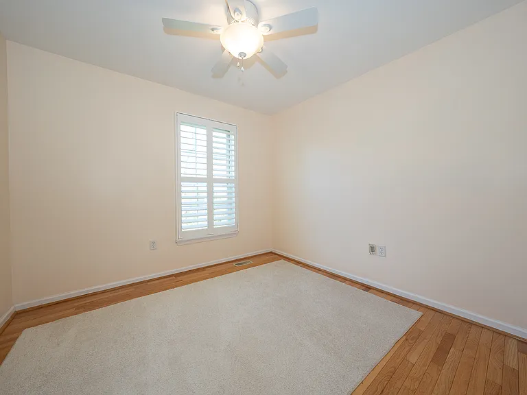 903 Maplewood Dr — Photo 47