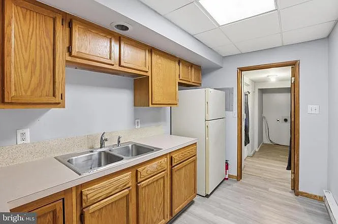 303 N Mulberry St — Photo 4
