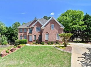 325 Cool Spring Ct, Roswell, GA 30075