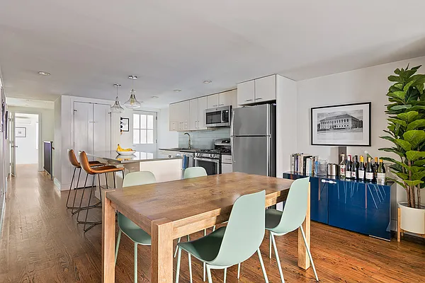 Rented by SERHANT. | media 2