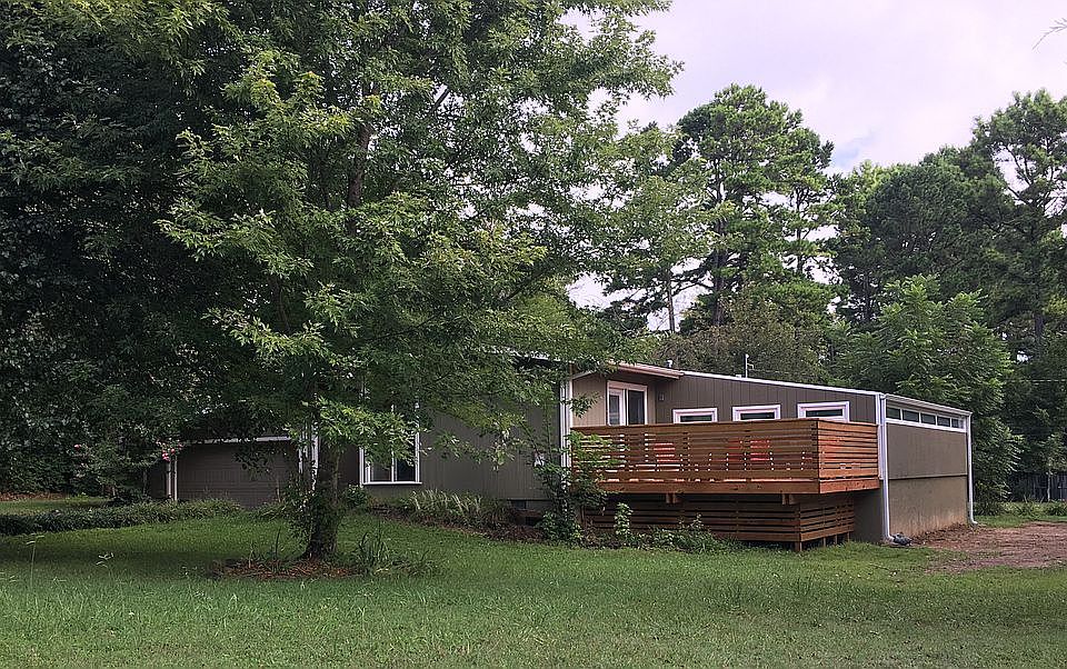 1st image of 1404 E Elmwood Dr