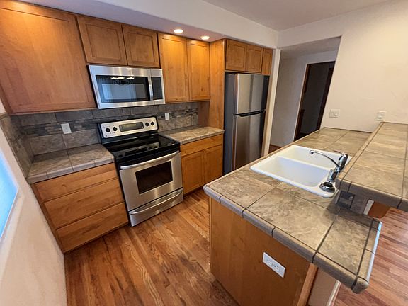 528_laclede_c_01292025