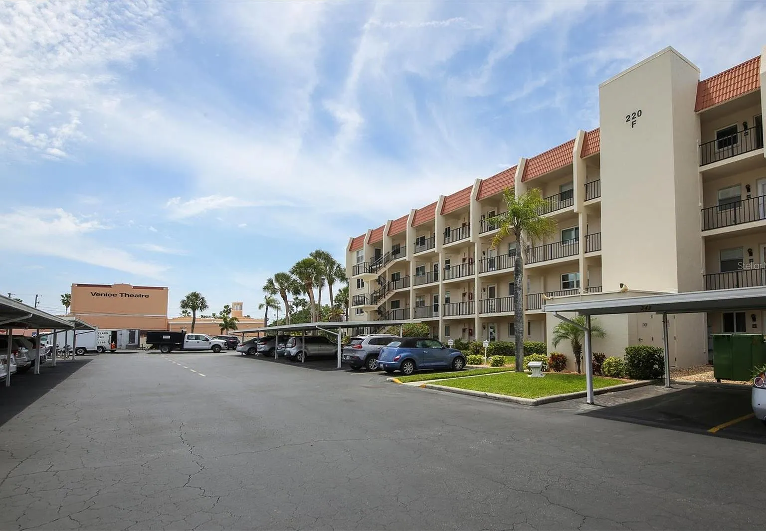 2 bed, 1085 sqft, $2,800 — Photo 1