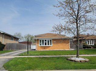 5436 138th St, Crestwood, IL 60445