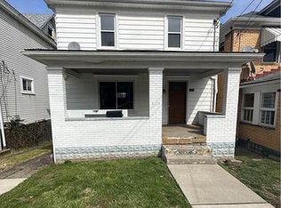 529 Mount Vernon Ave, Coraopolis, PA 15108