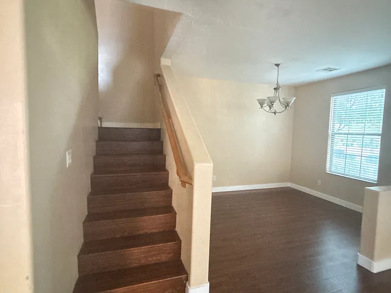 2815 S Cole Dr — Photo 8