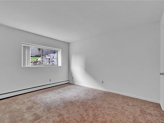 4th image of 298 High Ave