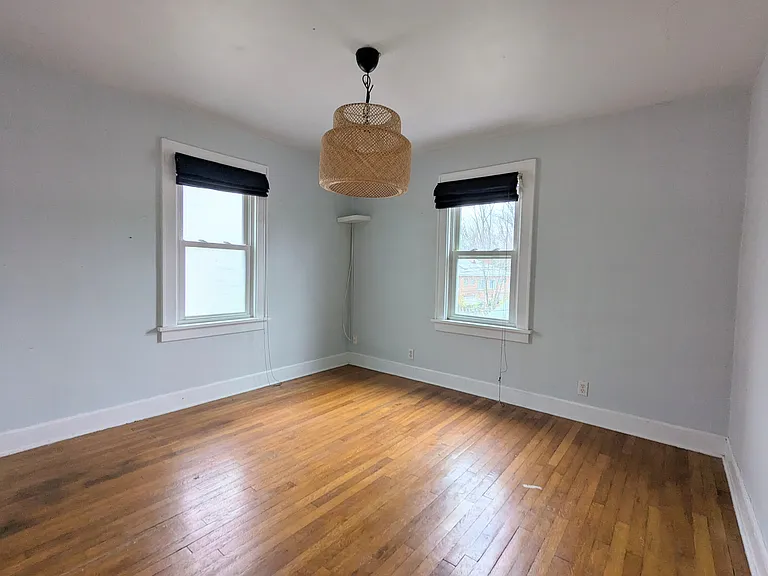 2761 Indianola Ave #2761 — Photo 10