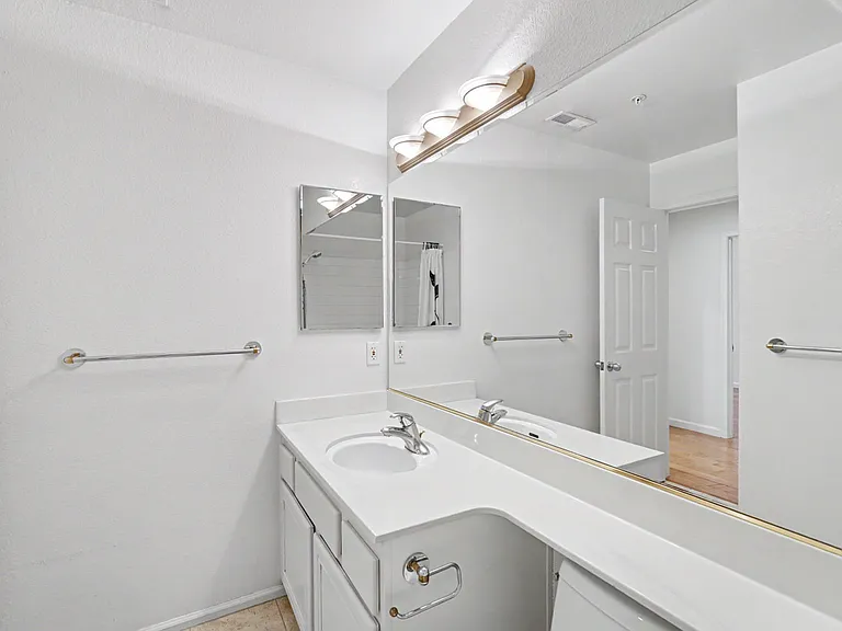 437 Camille Cir #1-11 — Photo 30