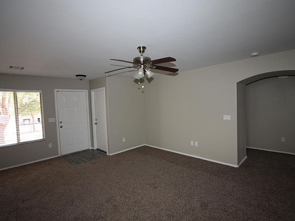3rd image of 460 W Dawn Blossom Dr