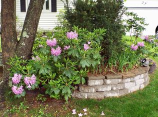 104 Rocky Hill Rd, Hadley, MA 01035