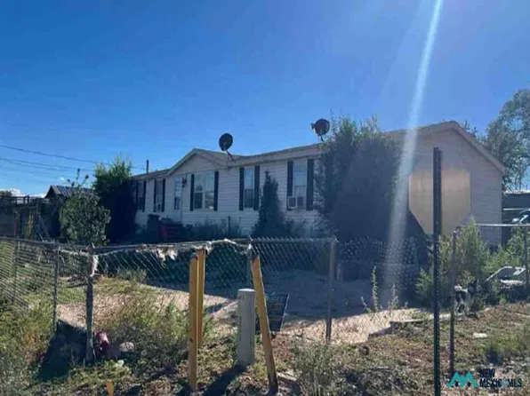 801 Portal St, Gamerco, NM 87317
