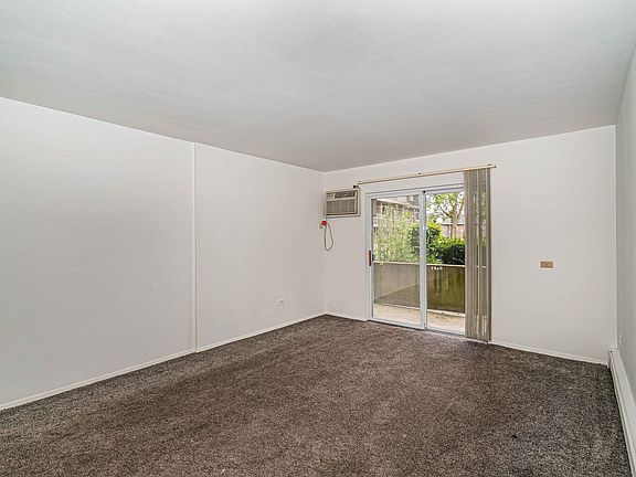 4th image of 848 Jonathon Ct #7-104
