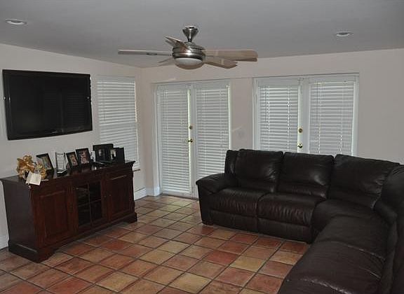 5th image of 3777 Royal Palm Ave