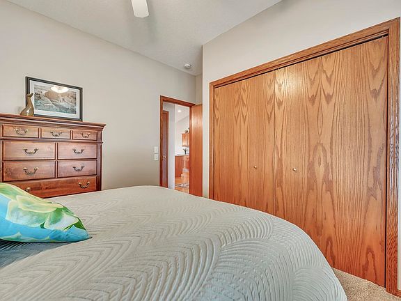 5th image of 3722 Ithaca Ave