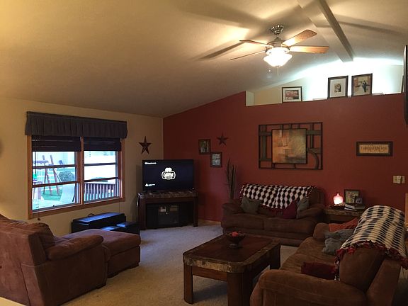 4th image of 1612 Alpine Dr