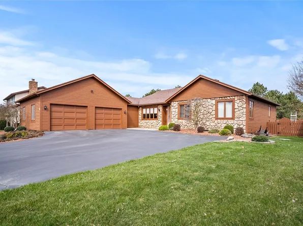 75 Troutbeck Ln, Rochester, NY 14626