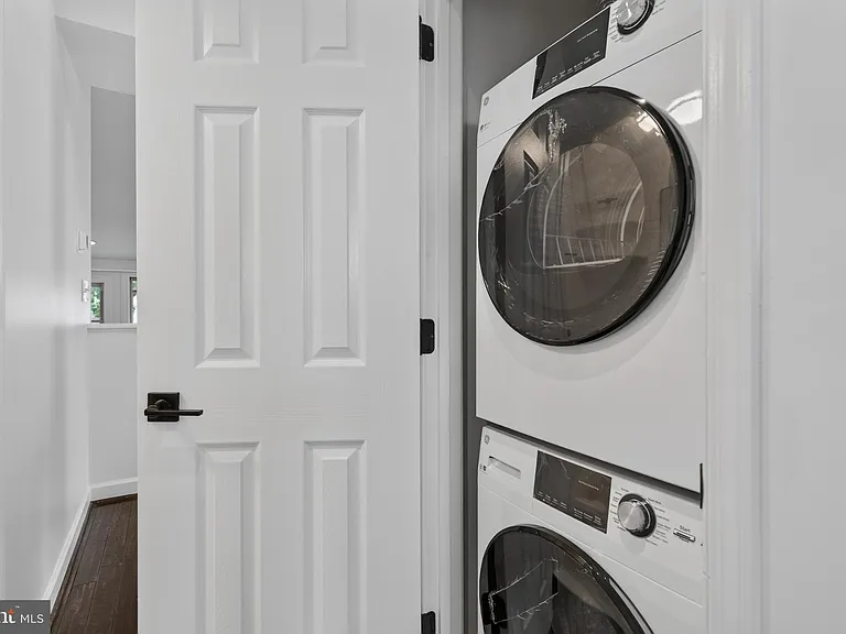 1810 Florida Ave NW #3 — Photo 9