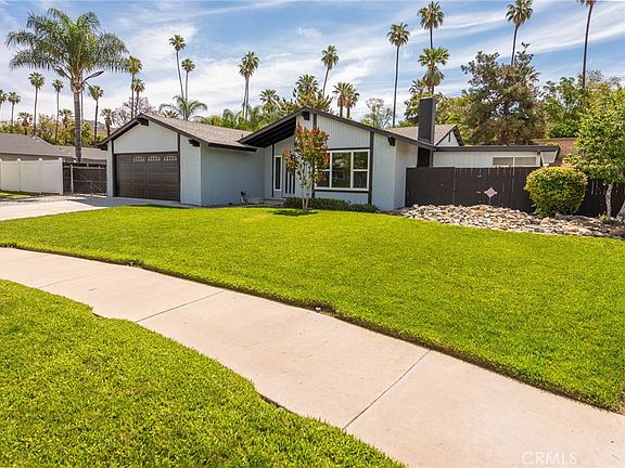3rd image of 6414 Foster Dr