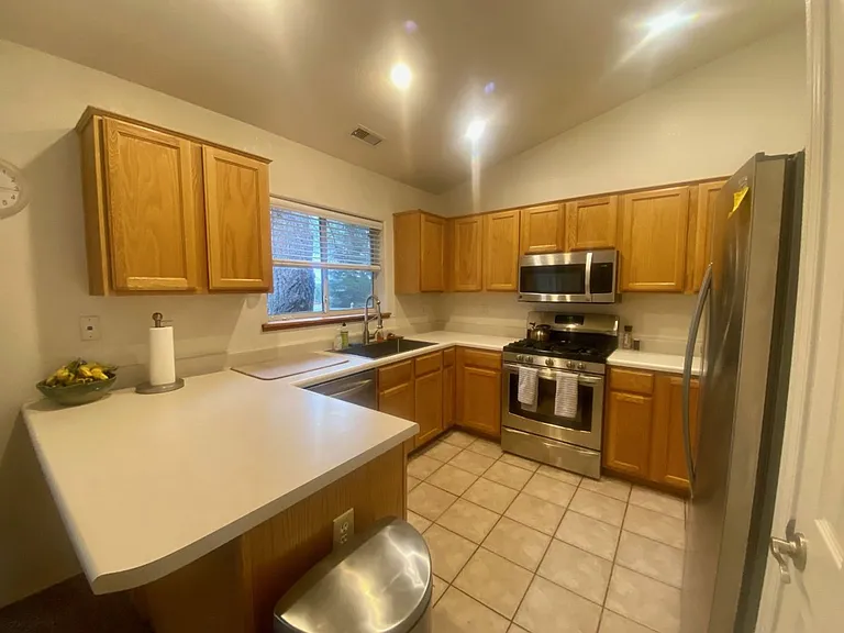 57 E Mohawk Dr — Photo 5