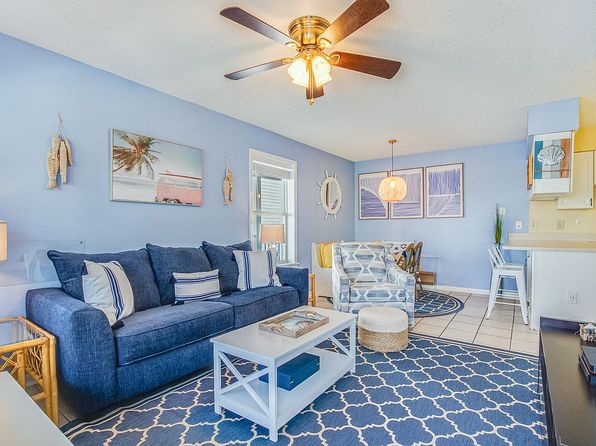 1129 W Beach Blvd #104