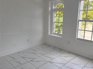 1652 Madison St #5, Hollywood, FL 33020