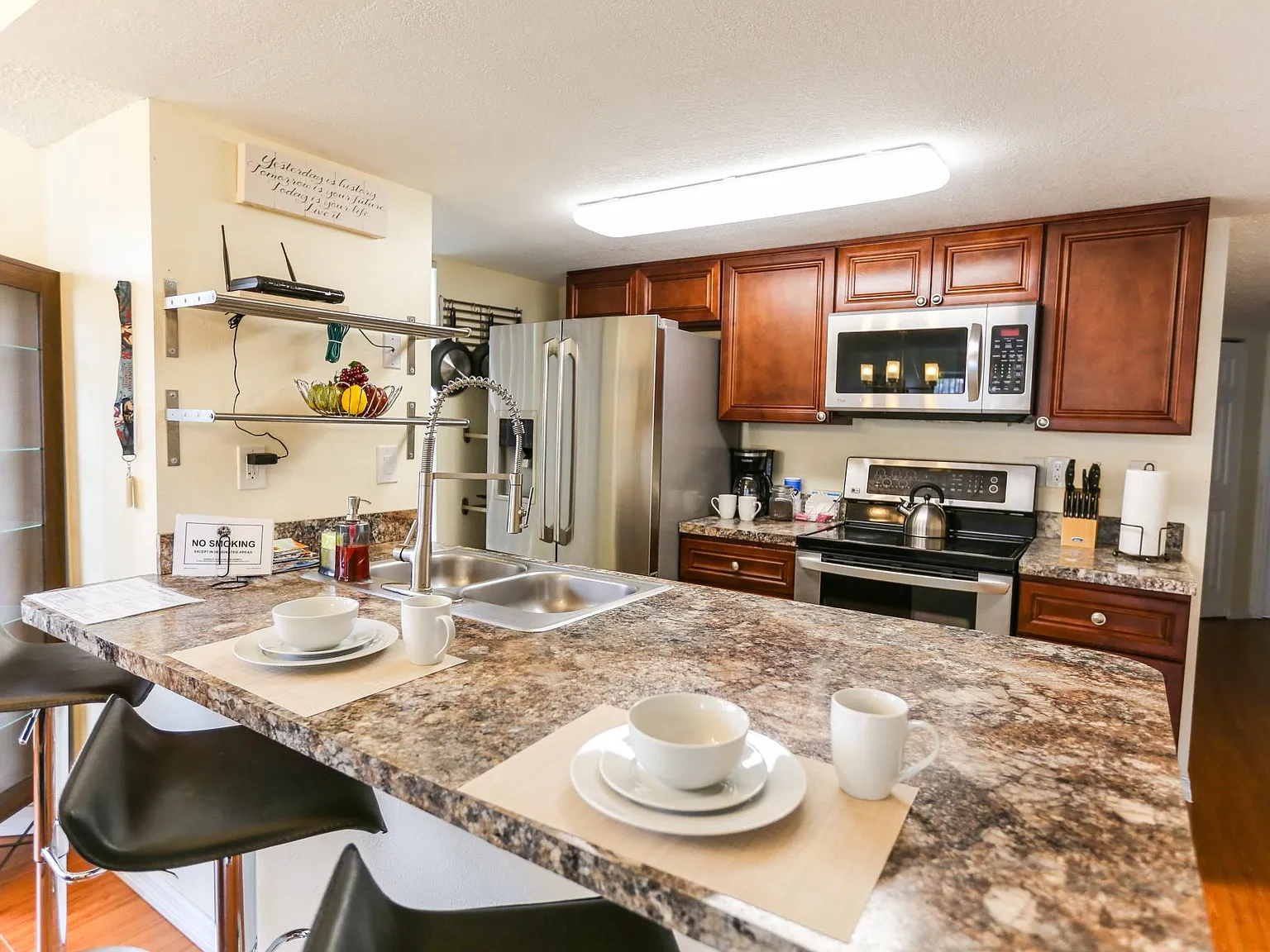 2489 Sweetwater Club Cir — Photo 3