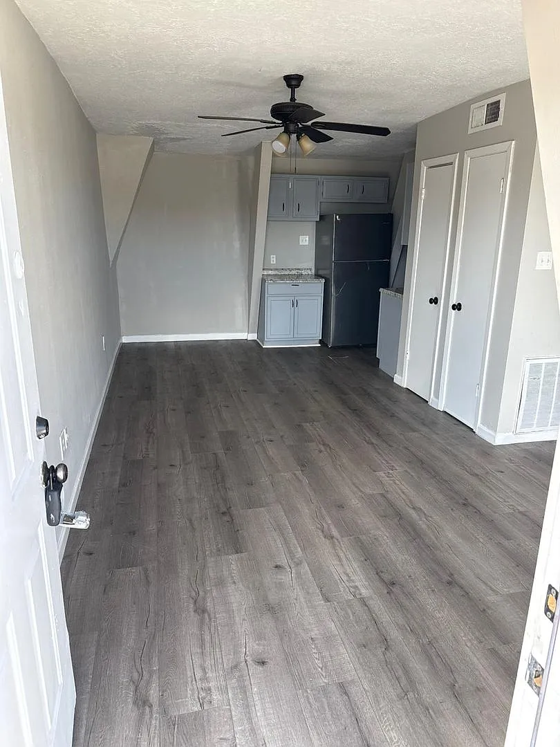 3350 Mcfaddin Ave — Photo 3