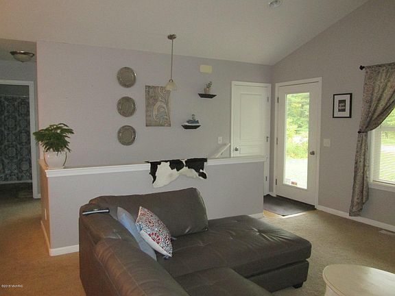 4th image of 6021 Meadowmohr Ln