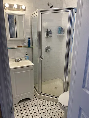 Rented by Carroll Gardens Realty | media 15