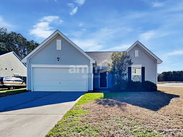 620 English Oak Cir, Moncks Corner, SC 29461