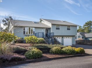 230 NW Lancer St, Lincoln City, OR 97367