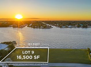 9 Sabal Island Dr, Ocean Ridge, FL 33435