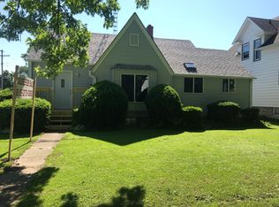 839 N 9th St, Rochelle, IL 61068